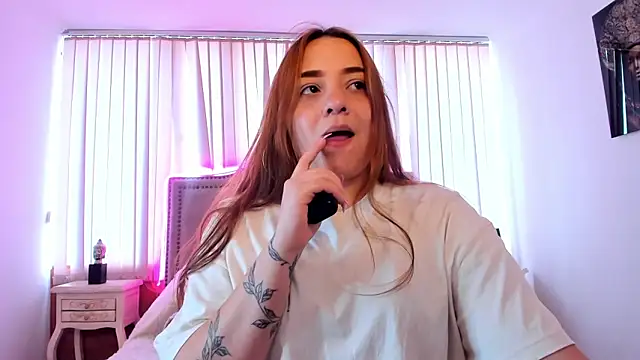 Valentina Se online show from 12/17/24, 09:05