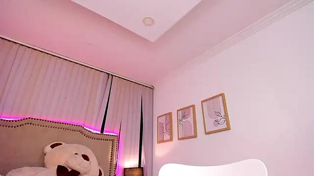 Valentina Se online show from 03/04/25, 07:08