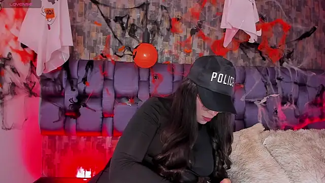 IsabellaAnngel online show from 10/30/25, 01:51