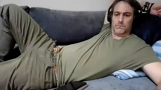 basquehotboy online show from 12/12/24, 10:42