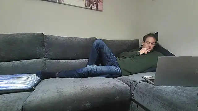 basquehotboy online show from 01/15/25, 09:41