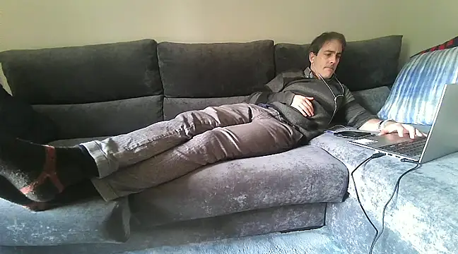 basquehotboy online show from 01/25/25, 02:14