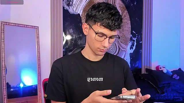 Alexx tc online show from 04/02/26, 02:53