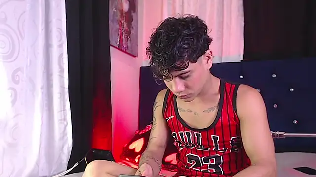 Sexys Boys Hot1 online show from 02/15/26, 01:57