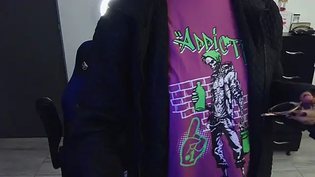 thomascooper7 online show from 02/22/25, 12:05