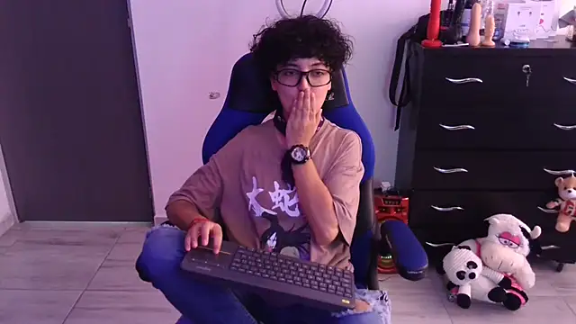 thomascooper7 online show from 03/15/26, 06:25