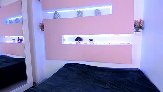 Snapshot of Sabrina_Rosse__ chatting on 01/22/25, 06:20 Sabrina Rosse   online show from 01/22/25, 06:20