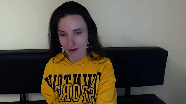 Snapshot of LaimaV_ chatting on 05/22/26, 08:58 LaimaV online show from 05/22/26, 08:58