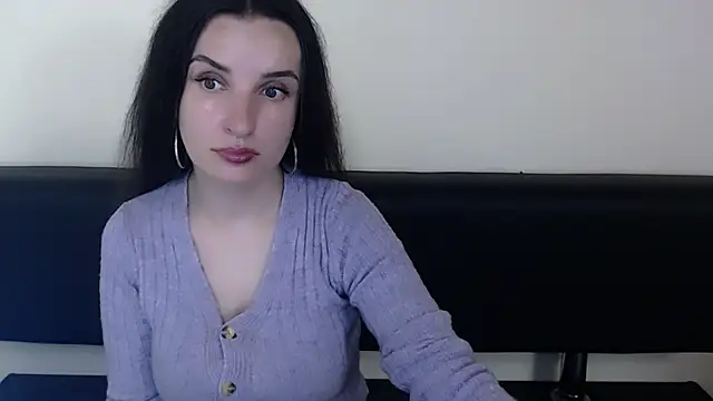 Snapshot of LaimaV_ chatting on 06/02/26, 02:19 LaimaV online show from 06/02/26, 02:19
