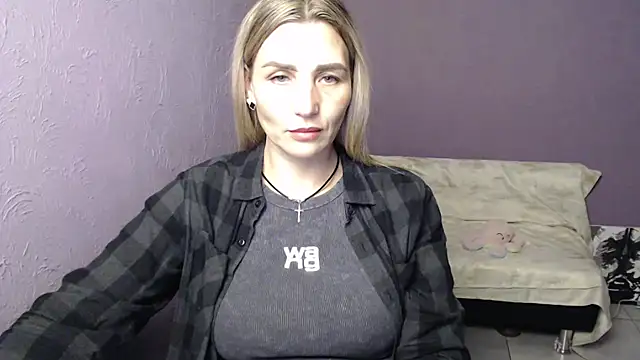 Snapshot of _sexy_lady chatting on 11/01/25, 01:35 sexy lady online show from 11/01/25, 01:35