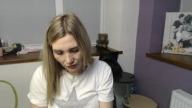 Snapshot of _sexy_lady chatting on 11/09/25, 10:35 sexy lady online show from 11/09/25, 10:35