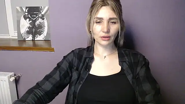 Snapshot of _sexy_lady chatting on 11/11/25, 01:11 sexy lady online show from 11/11/25, 01:11