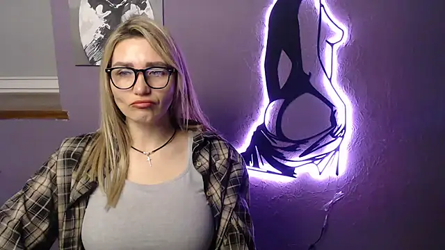 Snapshot of _sexy_lady chatting on 01/08/26, 01:35 sexy lady online show from 01/08/26, 01:35