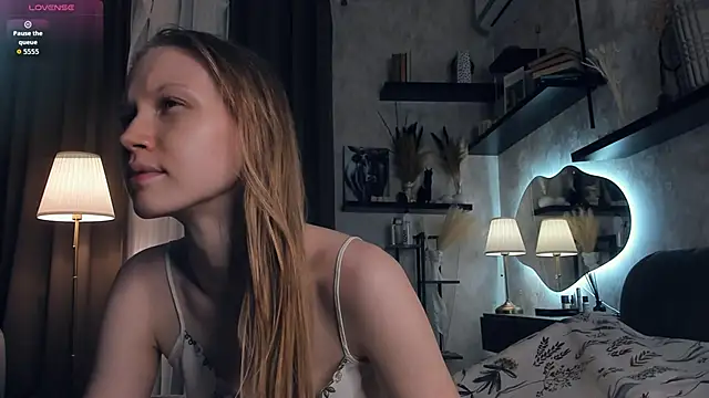 Snapshot of AnitaaClark chatting on 10/05/25, 07:23 AnitaaClark online show from 10/05/25, 07:23