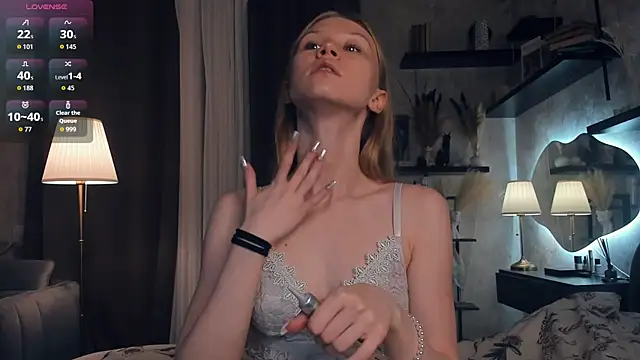 Snapshot of AnitaaClark chatting on 10/08/25, 08:06 AnitaaClark online show from 10/08/25, 08:06