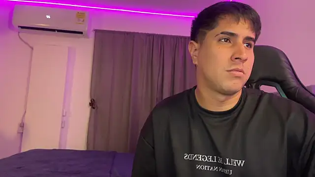 dereckbrownn online show from 01/25/25, 04:45