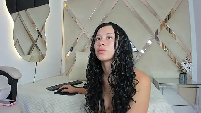 Sofia-candyht online show from 01/16/25, 09:08