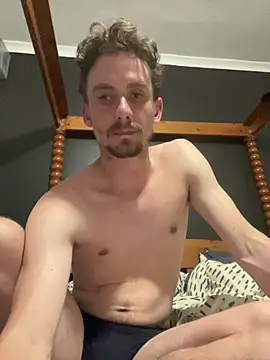 bradleyjamesmc online show from 02/10/25, 05:19