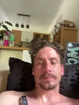 bradleyjamesmc online show from 03/01/26, 06:04