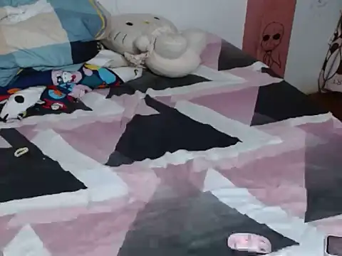 Avoa 26 online show from 12/18/25, 05:13