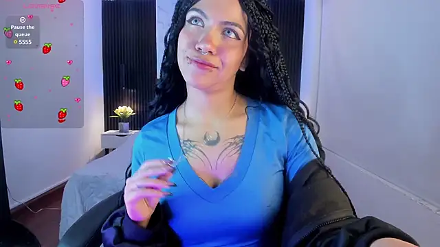 Snapshot of Gianna_foxy chatting on 12/14/24, 05:40 Gianna foxy online show from 12/14/24, 05:40