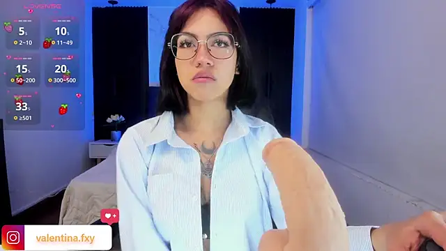 Snapshot of Gianna_foxy chatting on 03/11/25, 04:54 Gianna foxy online show from 03/11/25, 04:54