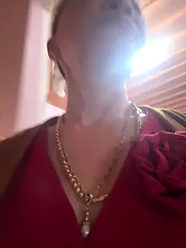 Snapshot of Baby-sexysweet69 chatting on 09/26/25, 12:03 Baby-sexysweet69 online show from 09/26/25, 12:03