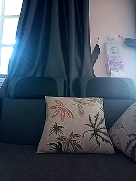 Snapshot of Baby-sexysweet69 chatting on 10/14/25, 12:33 Baby-sexysweet69 online show from 10/14/25, 12:33