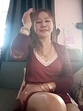 Snapshot of Baby-sexysweet69 chatting on 10/17/25, 12:14 Baby-sexysweet69 online show from 10/17/25, 12:14