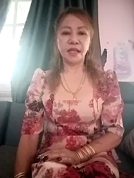 Snapshot of Baby-sexysweet69 chatting on 10/30/25, 01:07 Baby-sexysweet69 online show from 10/30/25, 01:07