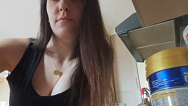 AlejandraDelaney online show from 01/25/25, 08:42