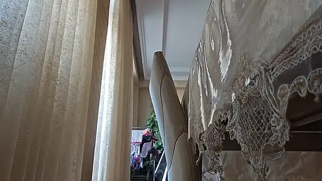 AlejandraDelaney online show from 01/31/25, 12:51