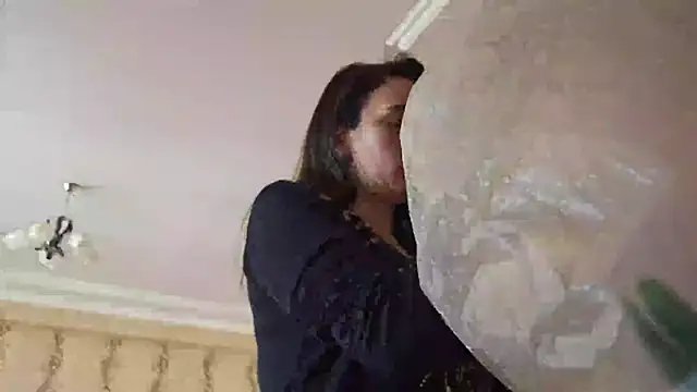 AlejandraDelaney online show from 02/04/25, 10:32