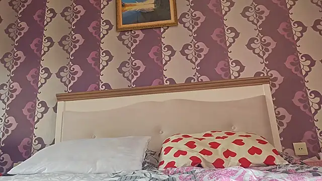 AlejandraDelaney online show from 04/14/26, 12:11