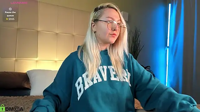 Debbie Taylor online show from 04/08/26, 05:24