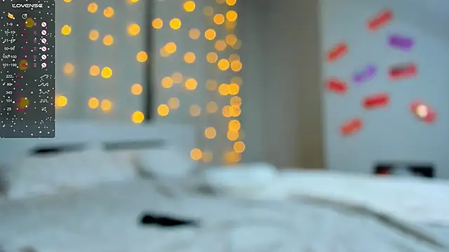 OttilieBurruss online show from 02/15/25, 02:11