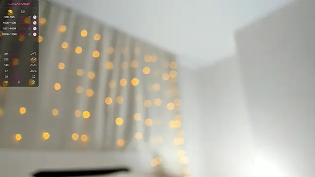 OttilieBurruss online show from 03/02/25, 05:14