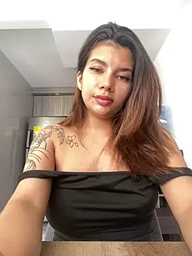 adop me   online show from 03/21/25, 08:29