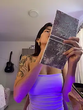 adop me   online show from 11/30/25, 01:04