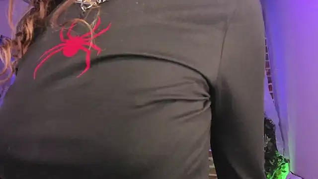 Sapphire Venuss online show from 10/19/25, 02:23