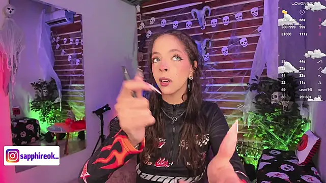 Sapphire Venuss online show from 10/26/25, 02:17