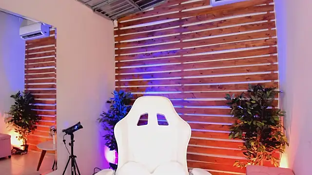 Sapphire Venuss online show from 03/08/26, 02:04