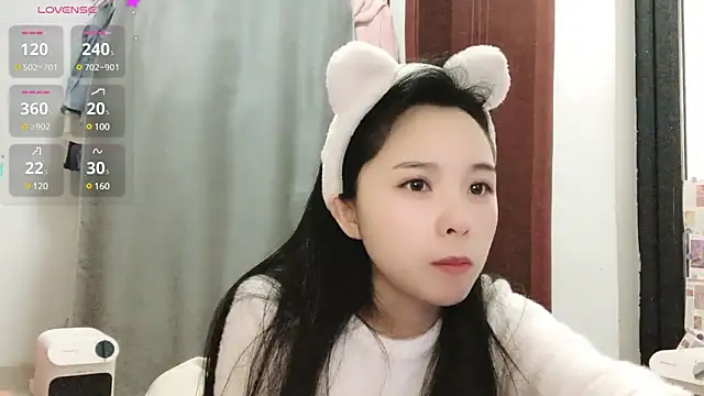 Snapshot of QQ88-99 chatting on 02/20/25, 06:06 QQ88-99 online show from 02/20/25, 06:06