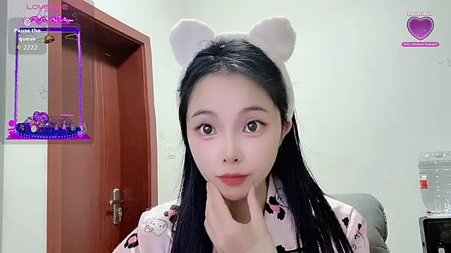 Snapshot of QQ88-99 chatting on 09/22/25, 12:34 QQ88-99 online show from 09/22/25, 12:34