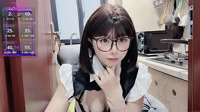 Snapshot of QQ88-99 chatting on 11/04/25, 10:25 QQ88-99 online show from 11/04/25, 10:25