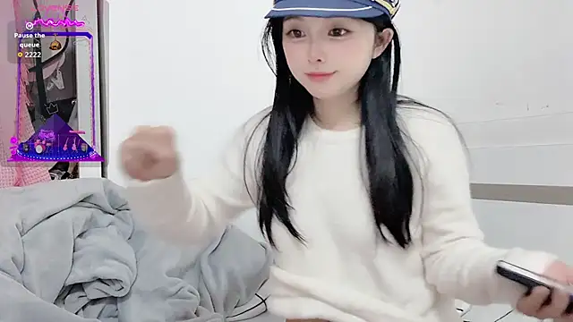 Snapshot of QQ88-99 chatting on 11/06/25, 04:02 QQ88-99 online show from 11/06/25, 04:02