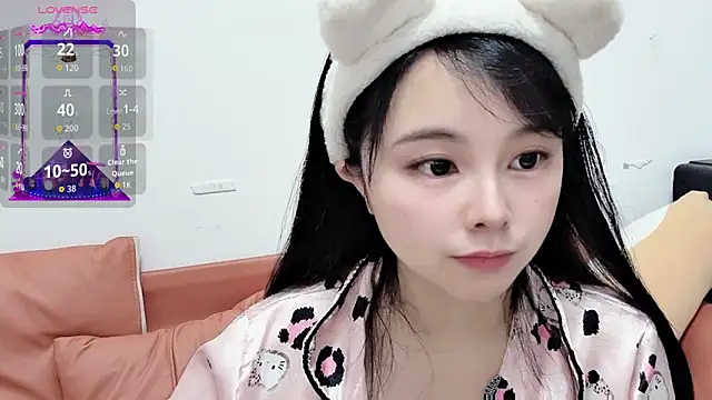 Snapshot of QQ88-99 chatting on 04/08/26, 04:12 QQ88-99 online show from 04/08/26, 04:12