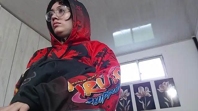 lily f00x online show from 09/15/25, 12:38