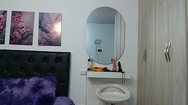 lily f00x online show from 11/13/25, 04:50