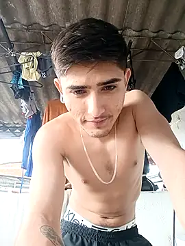 Snapshot of PhilipRich chatting on 11/04/25, 02:27 PhilipRich online show from 11/04/25, 02:27